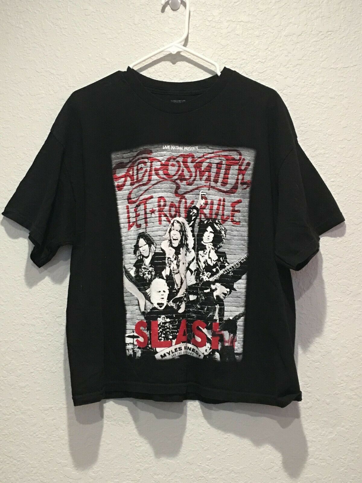 Aerosmith Let Rock Rule 2014 World Tour T-shirt Size Small Band Tee Slash